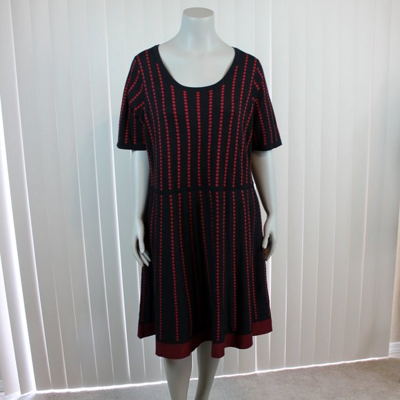 Danny and Nicole Red & Black Polka Dot Stripe Sweater Dress Fit & Flare size 3X - Picture 1 of 5